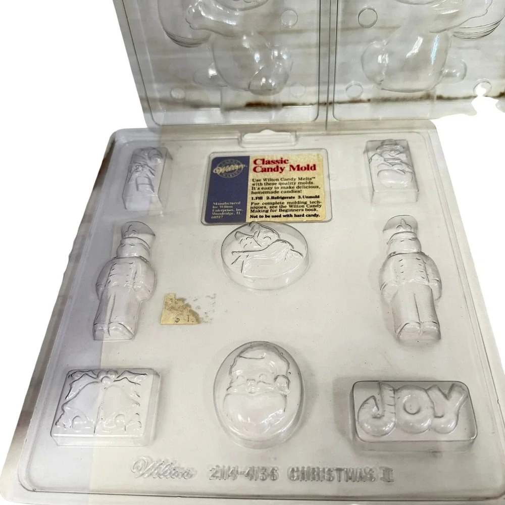 Wilton Candy Molds Lot 5 Easter Christmas Classic 3D Bunny Clear Plastic Set
